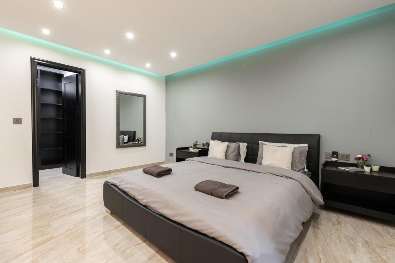 Luxury 2 Bed In The Heart Of St Julians *