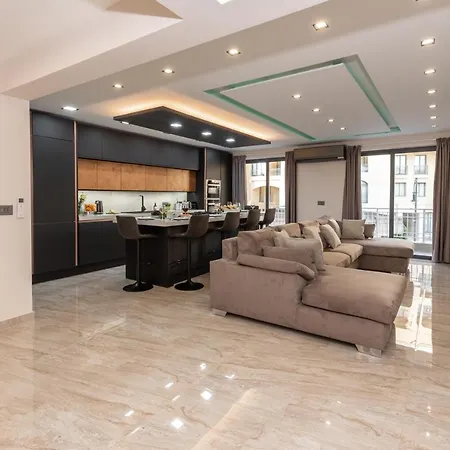 Luxury 2 Bed Apartment In The Heart Of St Julians Saint Julian's Exterior photo