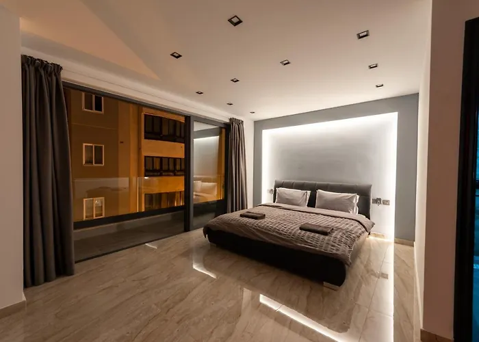 Luxury 2 Bed Apartment In The Heart Of St Julians