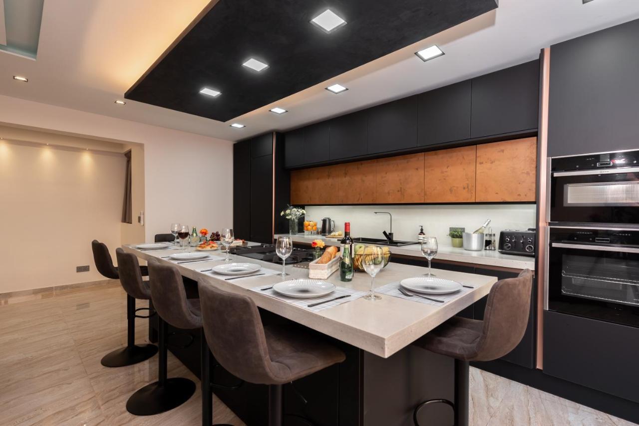 Luxury 2 Bed In The Heart Of St Julians Apartment Saint Julian's