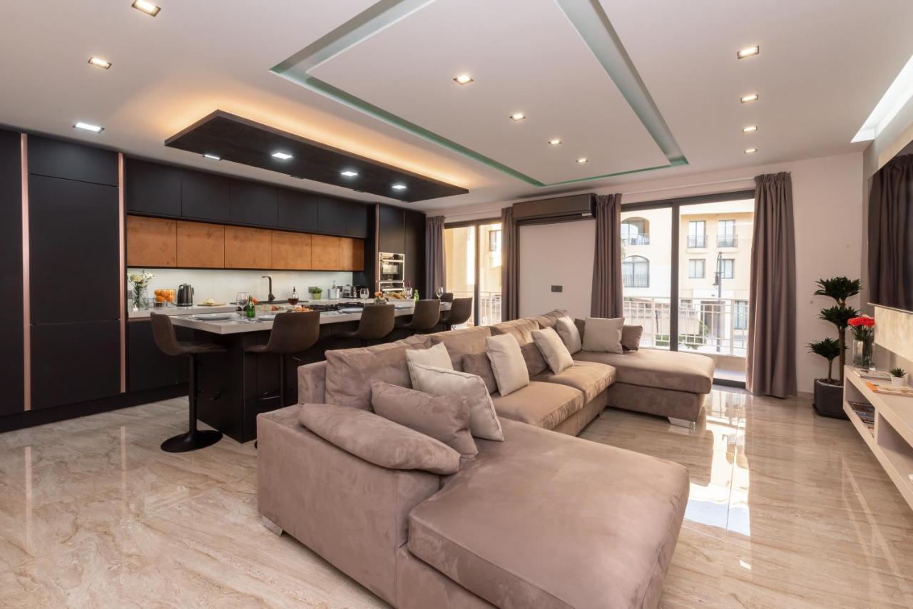 Luxury 2 Bed In The Heart Of St Julians Apartment Saint Julian's
